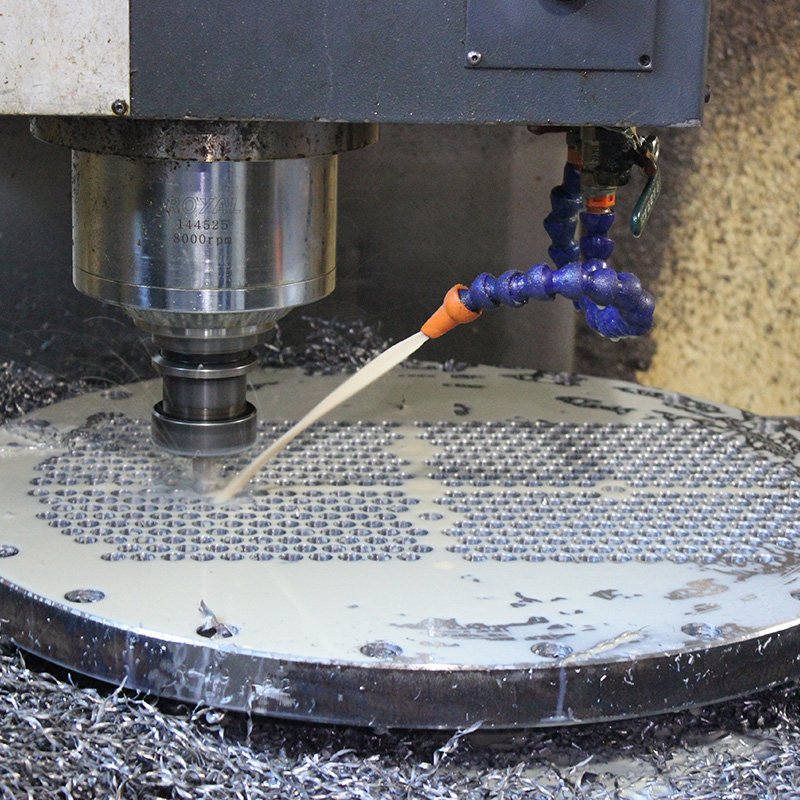 2-Manufacturing Capabilities-Precision milling of pipe holes