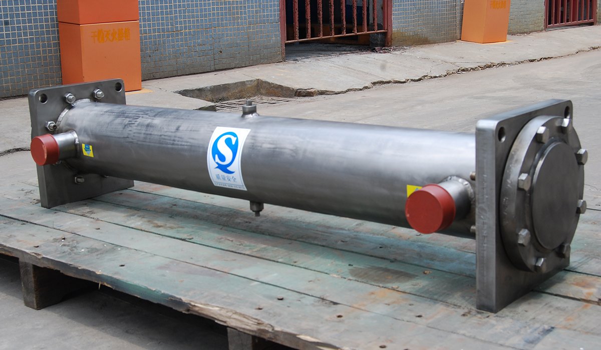 Titanium Shell and Tube Heat Exchanger
